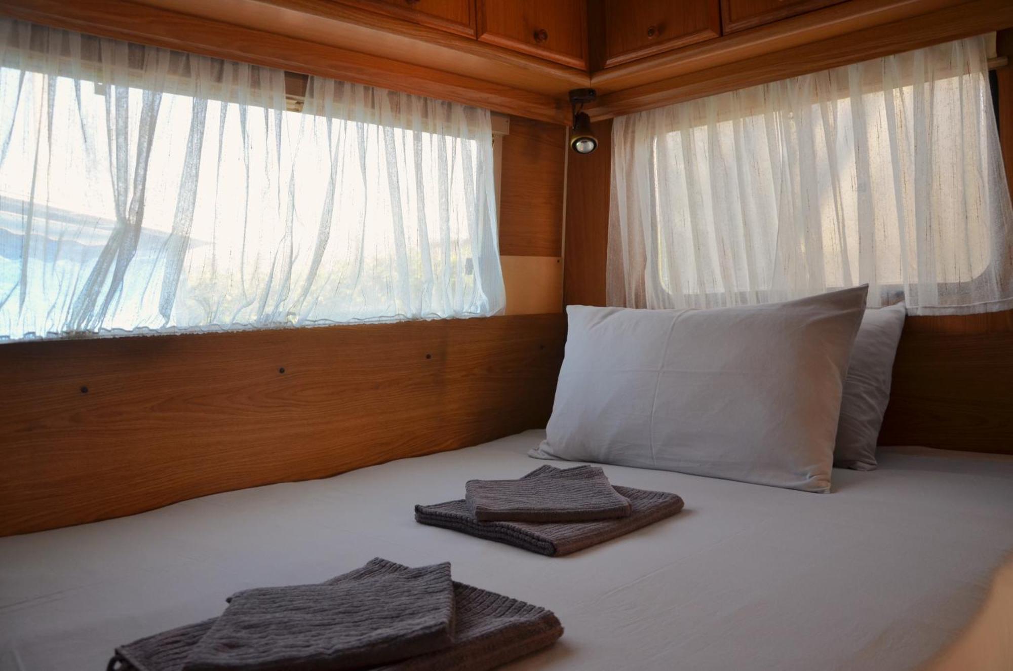Camping Italia 90 Caravans 多马索 外观 照片